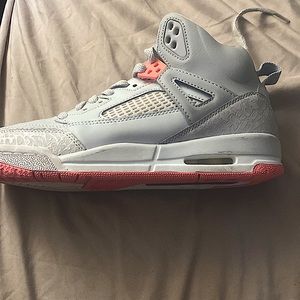 Pink jordan, sliver shoes.